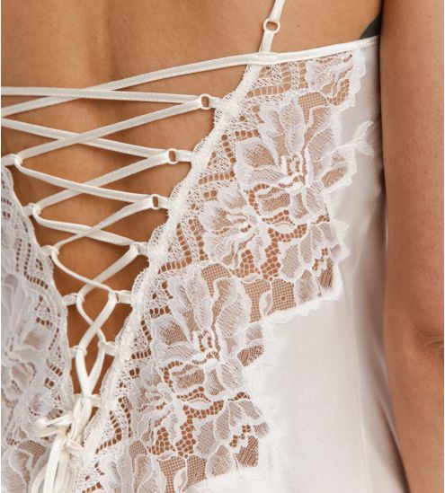Nuisette en satin et dentelle Rio Crème