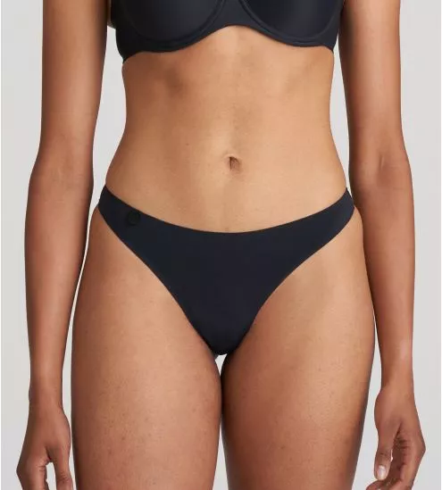 String sans coutures Tom Noir