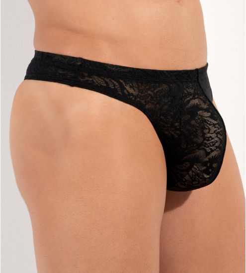 String Free Cut Lace Noir