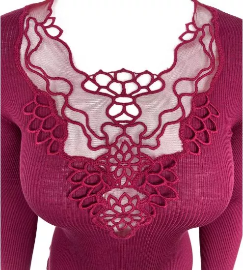 Top Laine & Soie décolleté macramé Sangria