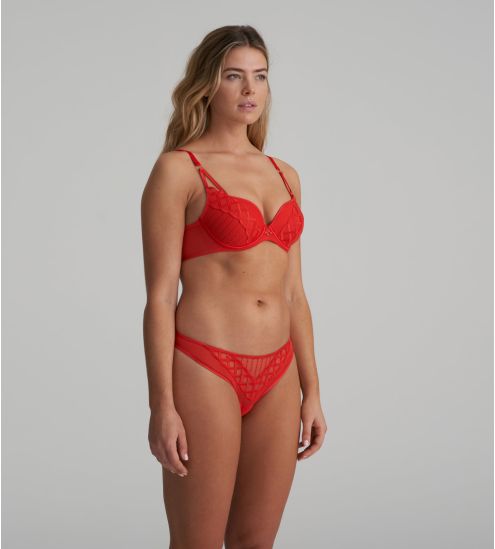 String Jhana Fiesta Rouge