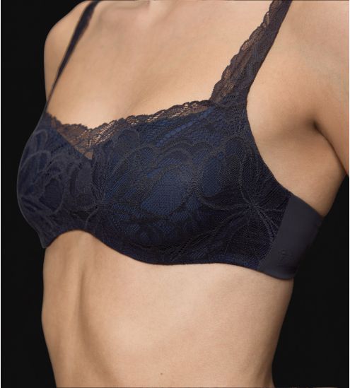 Soutien gorge balconnet en dentelle Body Make Up Illusion Lace Noir