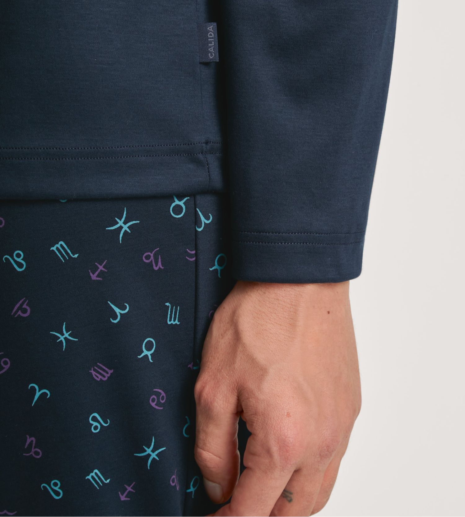 Com Retoure Fr CALIDA Relax Imprint Pyjama Dark-sapphire Nachtwäsche Calida Relax Imprint 2 Ensemble De Pijama Homme Au