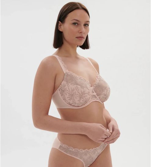 Soutien gorge emboîtant Singulière Poudre Pétale