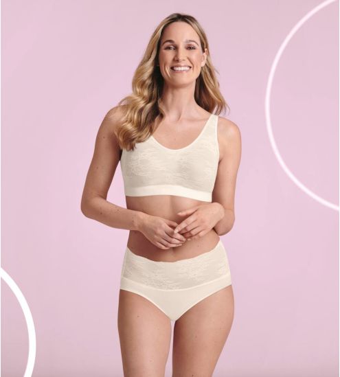 Culotte haute Essential Lace Crystal 