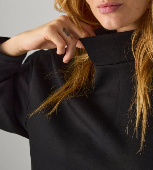 Pull col montant pour femme Noir