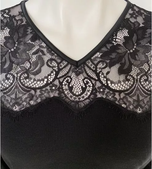 Pull côte plate en dentelle Laine & Soie Noir
