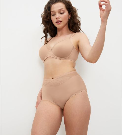 Soutien-gorge minimiseur True Shape PEAU
