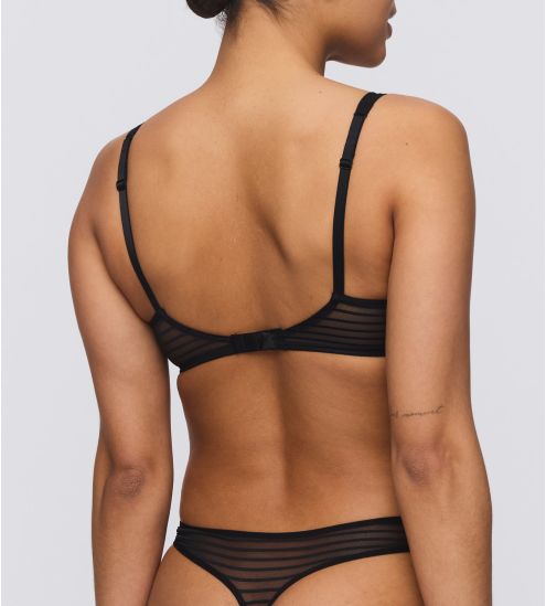 Soutien gorge demi mousse plongeant Basyl Noir